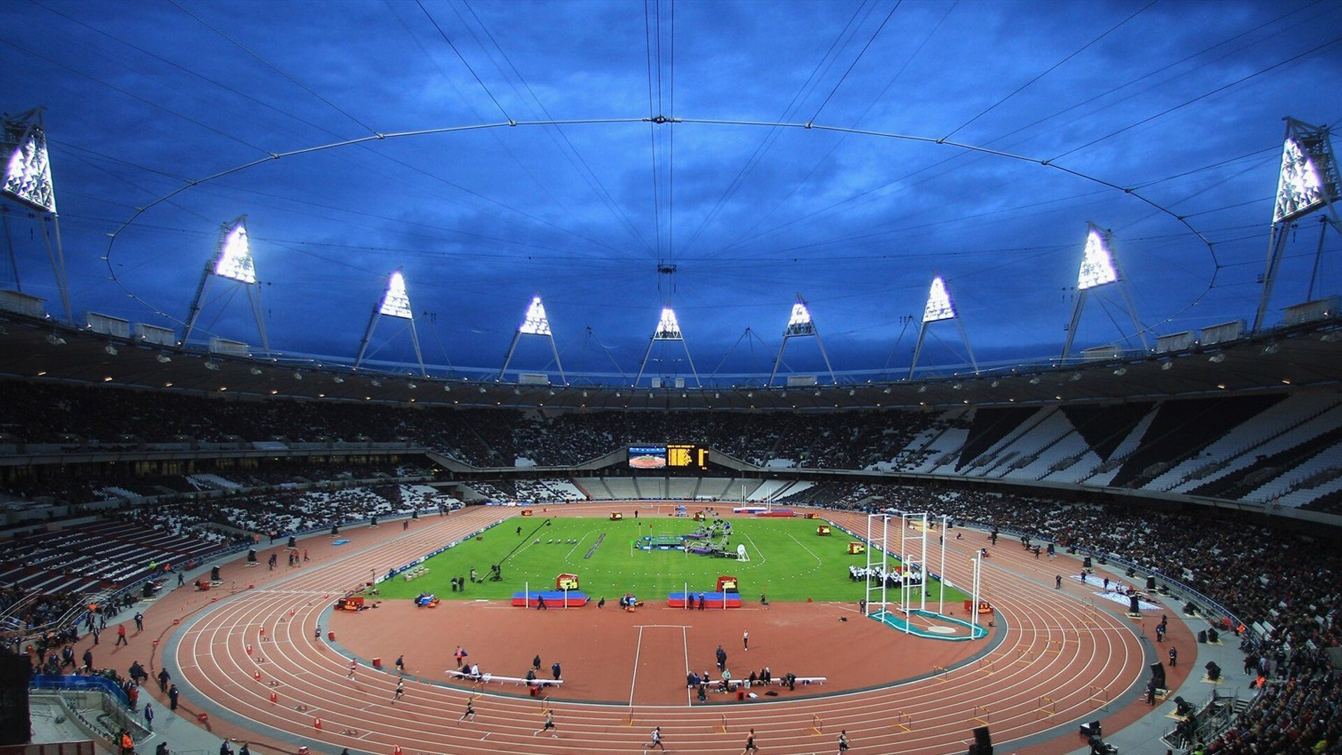 2026国际足联世界杯-王者归来！梅西复出首战大胜，全场西班牙观众为之沸腾